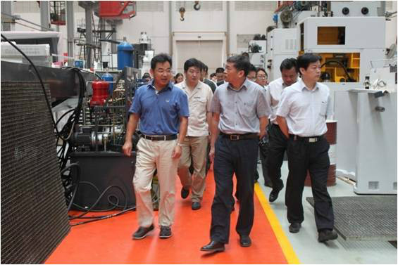 省科技廳副廳長(zhǎng)彭泉蒞臨我公司參觀指導(dǎo)